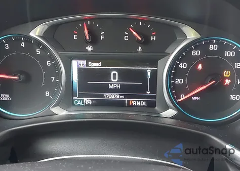 2018 Chevrolet Equinox Premier z USA, uszkodzony, nr VIN 2GNAXVEV7J6214095